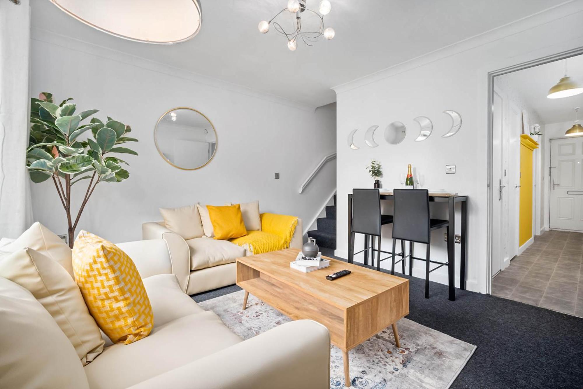 2 Bedroom House - Garden & Parking 2Gm - Wifi เบอร์มิงแฮม ภายนอก รูปภาพ